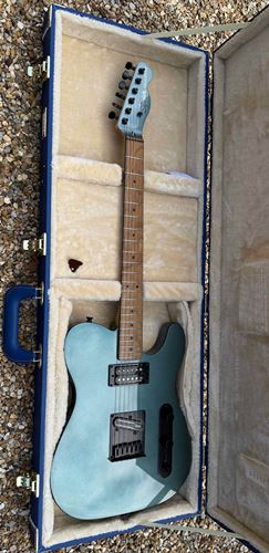 Fender-Squier Telecaster, maple, gun metal